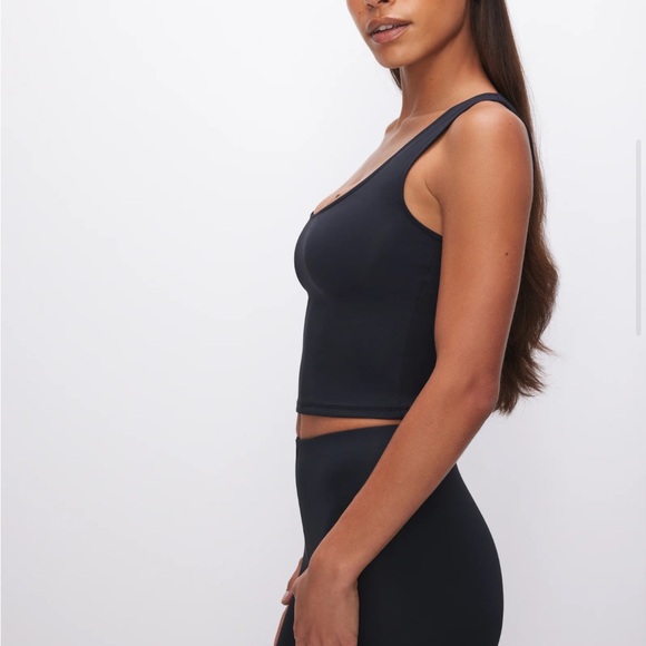 GOOD AMERICAN SCUBA SCOOP TANK IN BLACK - Picture 3 of 6